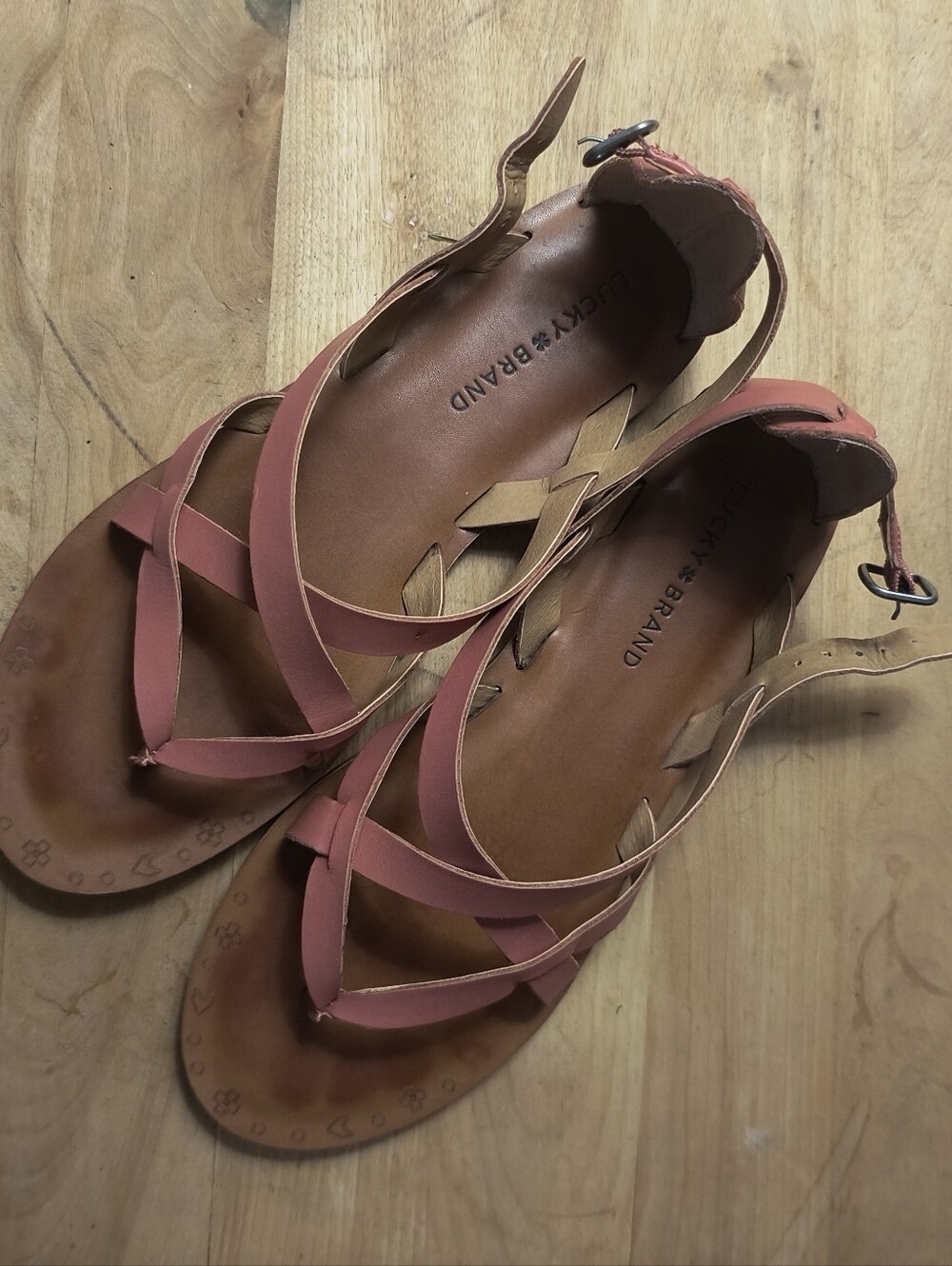 Lucky Brand Coral Leather Crisscross Ankle Strap Sandals